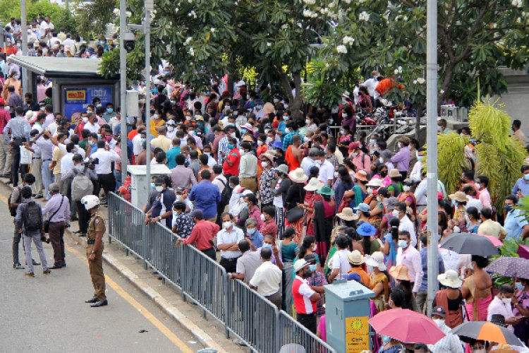 தென்னிலங்கையில் முன்னெடுக்கப்பட்டுள்ள பாரிய எதிர்ப்பு ஆர்ப்பாட்டம்!