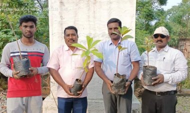 மரக்கன்றுகள் நடும் நிகழ்வு