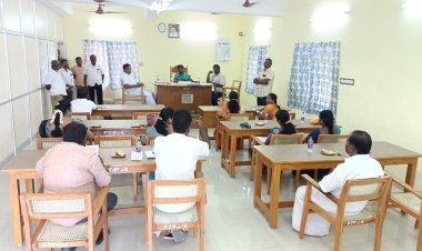 பொன்னமராவதியில் பேரூராட்சி கூட்டம் ரகசியமாக நடைபெற்றது