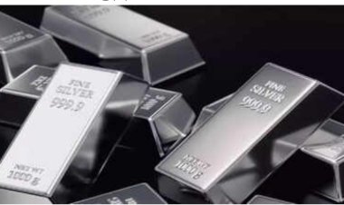 ஒரே மாதத்தில் 8% விலை உயர்ந்த வெள்ளி விலை... தங்கத்தை விட அதிக வருமானம் தந்த வெள்ளி...