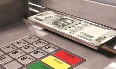 உலகின் முதல் ஏடிஎம் இயந்திரத்தை கண்டுபிடித்தது யார்...? இந்தியாவில் ஏடிஎம் எப்போது வந்தது தெரியுமா...?