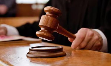 ரூபாயில் கோட்டையா கட்டப்போற? கேட்ட கடைக்காரருக்கு ரூ.5,000 போச்சு