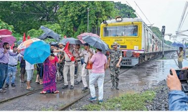 நாடு தழுவிய அளவில் பொது வேலைநிறுத்தம்: முற்றிலுமாக முடங்கிய மத்திய அரசு அலுவலகங்கள்