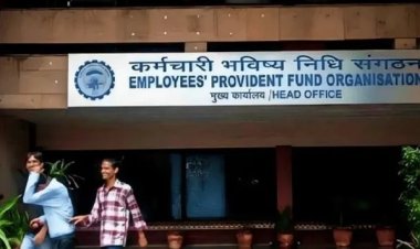 மொத்தம் ரூ 4000 கோடி... உங்க பி.எஃப் அக்கவுண்டுக்கு இந்தப் பணம் வந்து சேர்ந்ததா? செக் பண்ணுங்க மக்களே!