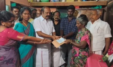 அஜித் குமார் குடும்பத்துக்கு ரூ.7.50 லட்சம் நிவாரணம் வழங்கிய அமைச்சர் பெரியகருப்பன்