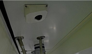 ரயில் பெட்டிகள், இன்ஜின்களில் கண்காணிப்பு கேமரா