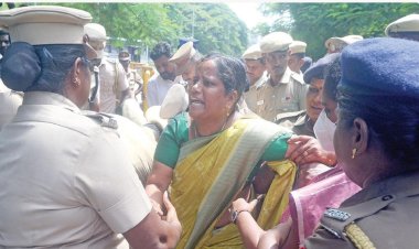 பழைய ஓய்வூதியம் உள்ளிட்ட கோரிக்கைகளை வலியுறுத்தி டிட்டோஜேக் கூட்டமைப்பினர் மறியல் போராட்டம்