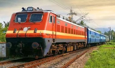 திருச்சி-ஈரோடு பயணிகள் ரெயில் புறப்படும் நேரம் மாற்றம்