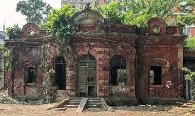 சத்யஜித் ராய்யின் பூர்விக வீட்டை இடிக்கும் பணியை நிறுத்திய வங்கதேச அரசு!