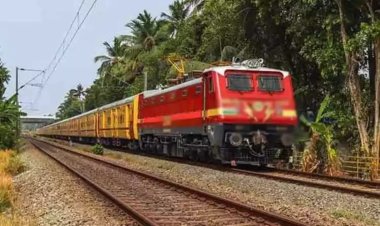 ரெயில்வேயில் வேலை வாங்கி தருவதாக ரூ.23 லட்சம் மோசடி - 3 பேர் மீது வழக்குப்பதிவு..