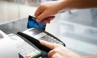 மாணவர்களுக்கான கிரெடிட் கார்டு; தள்ளுபடிகளை அள்ளித் தரும் டாப் வங்கிகள்..