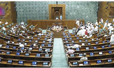 எதிர்க்கட்சிகள் அமளி: நாடாளுமன்ற இரு அவைகளும் அடுத்தடுத்து ஒத்திவைப்பு