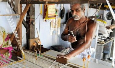 60 வயதிற்கு கூடுதலாக உள்ள கைத்தறி நெசவாளர்களுக்கு மாதம் 8000 ரூபாய் நிதி உதவி மத்திய அரசு தகவல்