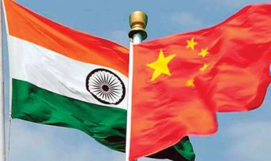 சீன சுற்றுலா பயணிகளுக்கு மீண்டும் விசா - மத்திய அரசு அறிவிப்பு