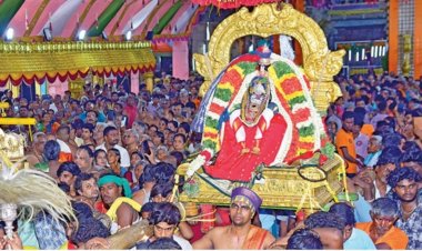 ஸ்ரீவில்லிப்புத்தூர் ஆண்டாள் கோயில் ஆடிப்பூர திருவிழாவில் பெரியாழ்வார் மங்களாசாசனம்