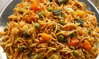 ஆந்திராவில் ரூ.10-க்கு வெஜ் பிரியாணி வழங்கும் விவசாயி