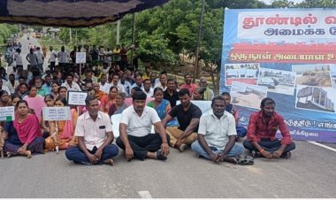 நெம்மேலி மீனவர் பகுதியில் தூண்டில் வளைவு அமைக்க கோரி மீனவர்கள் உண்ணாவிரத போராட்டம்