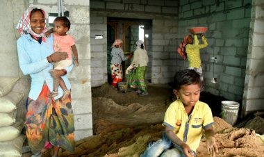 கர்நாடகாவில் கட்டுமான தொழிலாளர்களின் குழந்தைகளுக்காக உண்டு உறைவிட பள்ளிகள் தொடக்கம்