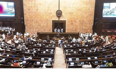 ஆபரேஷன் சிந்தூர்’ விவாதத்துக்கு முன்னதாக எதிர்க்கட்சிகள் அமளி: இரு அவைகளும் 12 மணி வரை ஒத்திவைப்பு