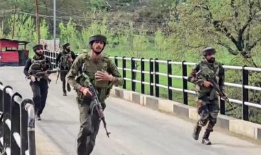 ஜம்மு காஷ்மீரில் 3 பயங்கரவாதிகள் சுட்டுக்கொலை