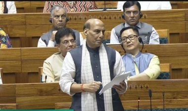 பாகிஸ்தானுடனான போர் நடவடிக்கைகளை நிறுத்தியது ஏன்? - மக்களவையில் ராஜ்நாத் சிங் விளக்கம்