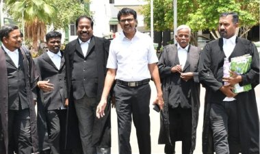 வழக்கறிஞர் வாஞ்சிநாதன் மீது நீதிமன்ற அவமதிப்பு நடவடிக்கை எடுக்க தலைமை நீதிபதிக்கு ஐகோர்ட் அமர்வு பரிந்துரை