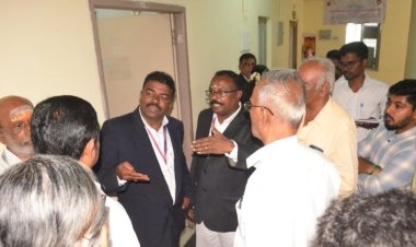 இழப்பீடு வழங்காததால் கோவை ஆட்சியர் அலுவலகத்தில் ஜப்தி நடவடிக்கை