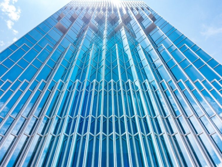 உயரமான கட்டடங்கள் ஏன் கண்ணாடியில் கட்டப்படுகிறது தெரியுமா..? 99% பேருக்கு தெரியாது..!