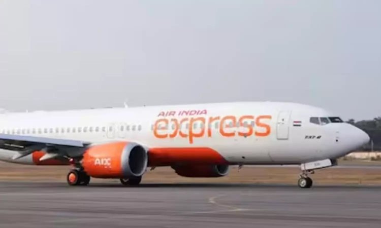 புறப்பட்ட சில நிமிடங்களில் திரும்பி வந்த ஏர் இந்தியா எக்ஸ்பிரஸ் விமானம்: பயணிகள் தவிப்பு