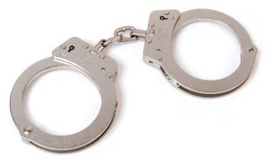 பல கோடி ரூபாய் மதிப்புள்ள பரிசுப் பொருட்களுக்கு ஆசைப்பட்டு சைபர் க்ரைம் கும்பலுக்கு உதவிய கணவன், மனைவி கைது