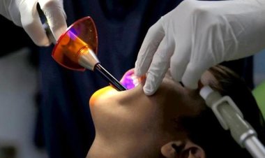 கடலூர், புதுக்கோட்டை மருத்துவ கல்லூரிகளுக்கு பல் மருத்துவர்களை இடமாற்றம் செய்வதை கைவிட வேண்டும்