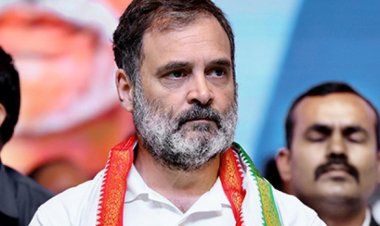 உண்மையான இந்தியராக இருந்தால் இப்படி பேச மாட்டீர்கள்' - ராகுல் காந்திக்கு உச்ச நீதிமன்றம் கண்டனம்