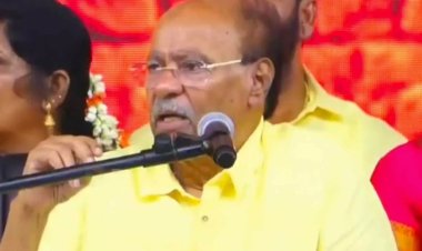 எதுக்கு சத்தம் போடுறிங்க...? - மகளிர் மாநாட்டில் பேசிக்கொண்டிருக்கும் போது டென்ஷனான ராமதாஸ்