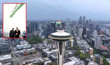 வரலாற்றில் முதன்முறையாக... அமெரிக்காவில் 605 அடி உயர கோபுரத்தில் பறந்த இந்திய தேசிய கொடி