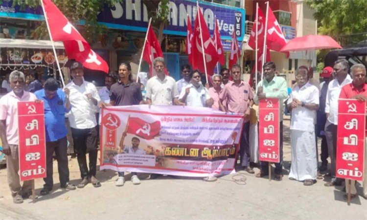 தூத்துக்குடியில் தேர்தல் ஆணையம், மத்திய அரசை கண்டித்து ஆர்ப்பாட்டம்