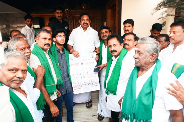 விவசாயிகள் சங்க நிர்வாகிகள் எடப்பாடி பழனிசாமி ஐயாவை சந்தித்து புத்தாண்டு வாழ்த்துகள்